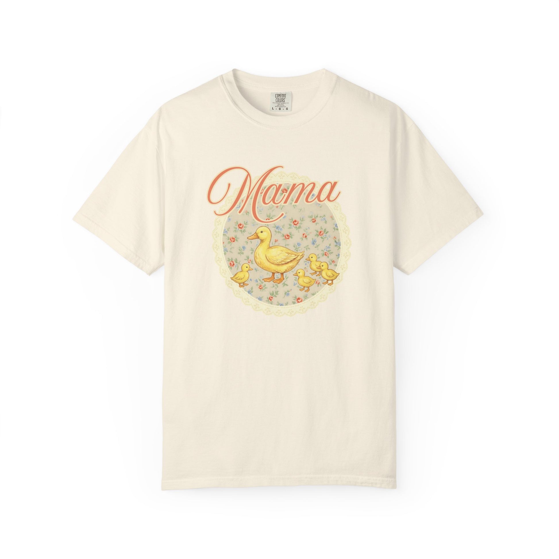 Mama Duck Floral T-Shirt – Cute Mother’s Day Tee with Ducklings